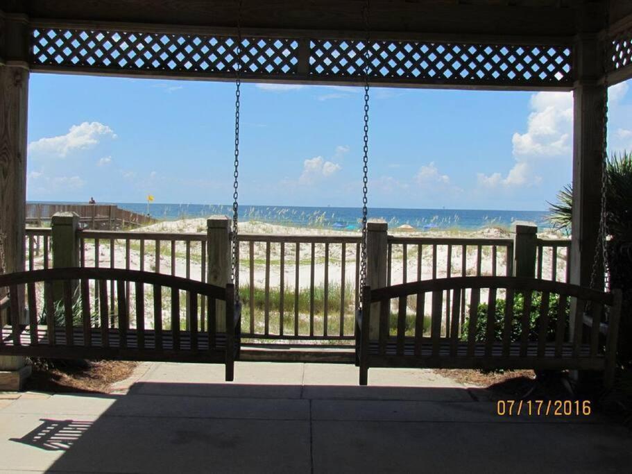 גולף שורז Doral 103 - Charming Beachfront / Ground Floor Condo! מראה חיצוני תמונה
